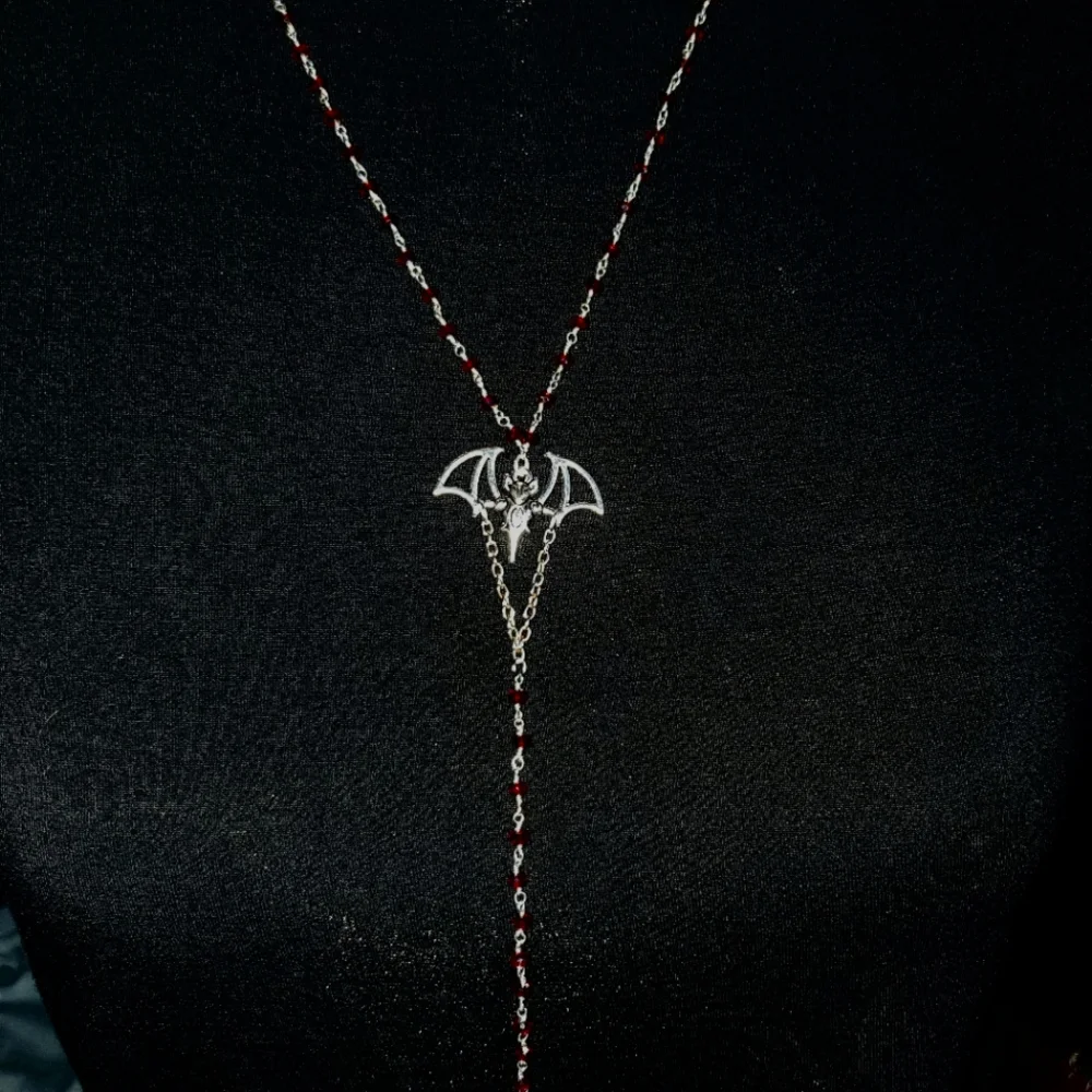 NWT, GOTHIC ROSARY. - Picture 2 of 5